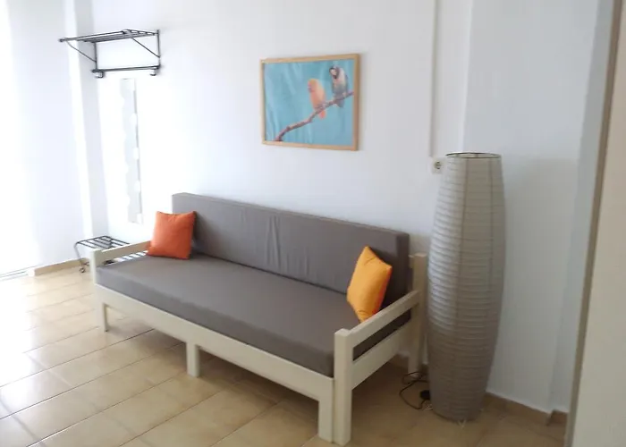 Apartamento Amparoudes *
