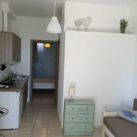 Amparoudes كريوبيجي