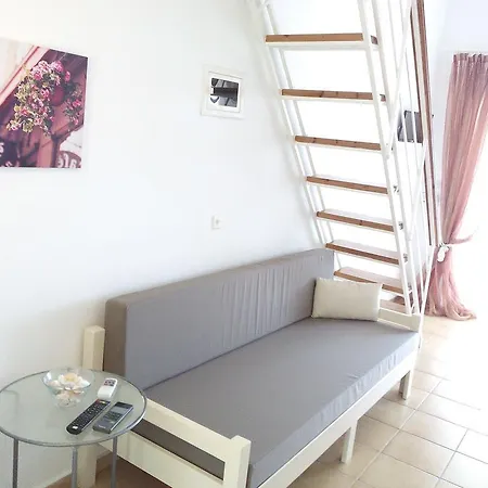 Amparoudes كريوبيجي